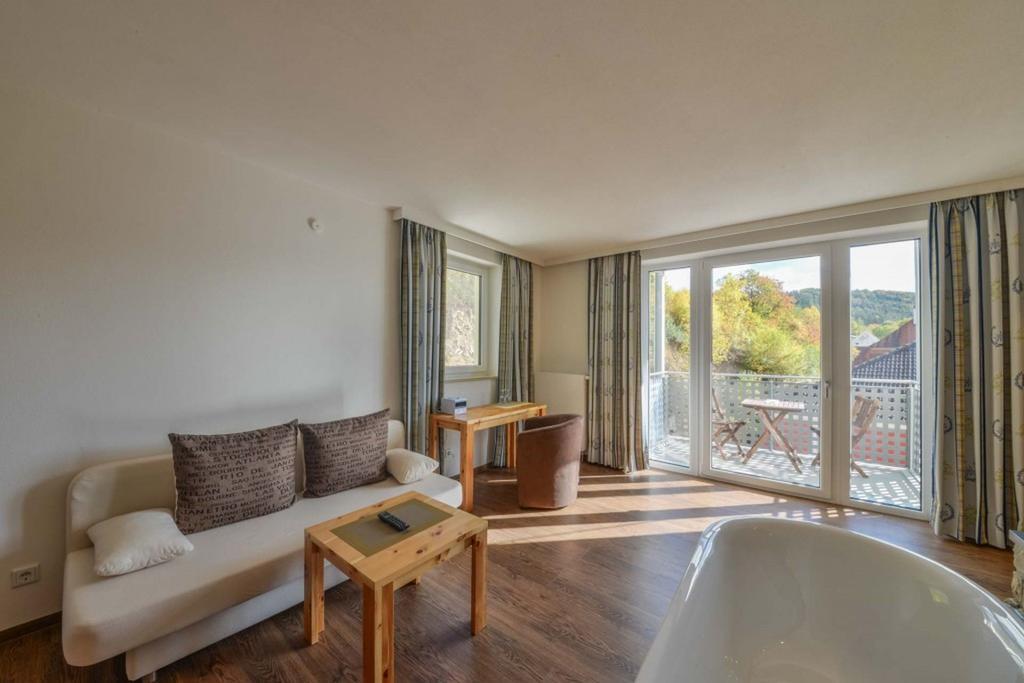 Hotel Gasthof Heckl Kinding Εξωτερικό φωτογραφία